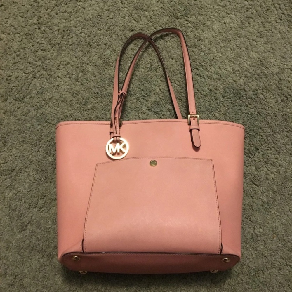 ( SOLD) Michael Kors Tote